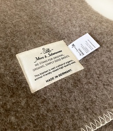 Decke, umkettelt / Reine Schurwolle / 1,5m x 2m