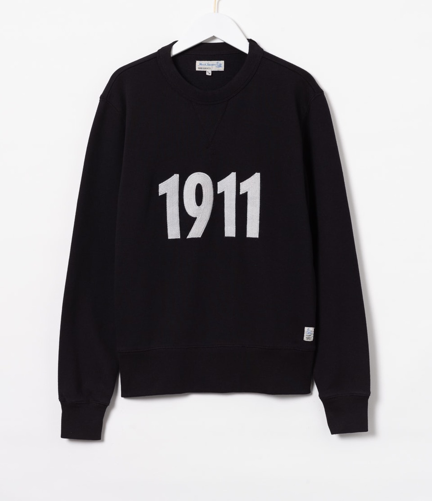 MBS_TRCSW07_99_DEEP BLACK_SWEATSHIRT_ORGANIC COTTON_RECYCLD. POLYESTER_P.jpg