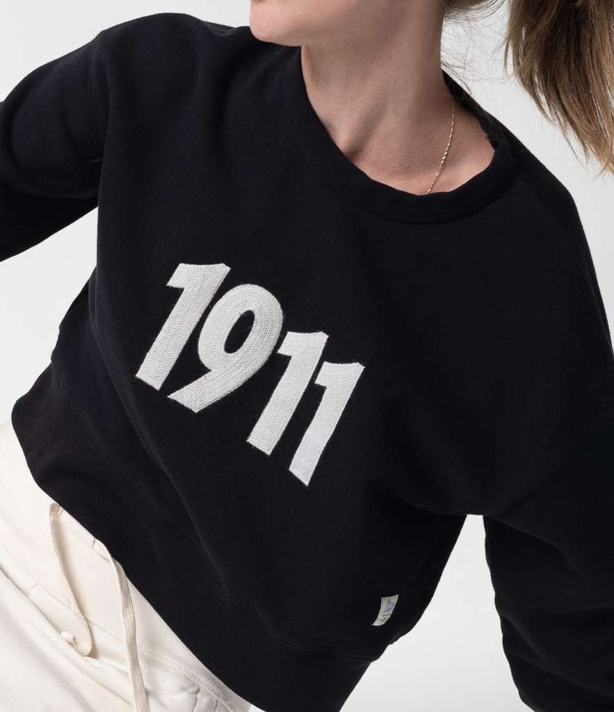 MBS_WTRSW02_99_DEEP BLACK_SWEATSHIRT_ORGANIC COTTON RECYCLED POLYESTER_M3.jpg